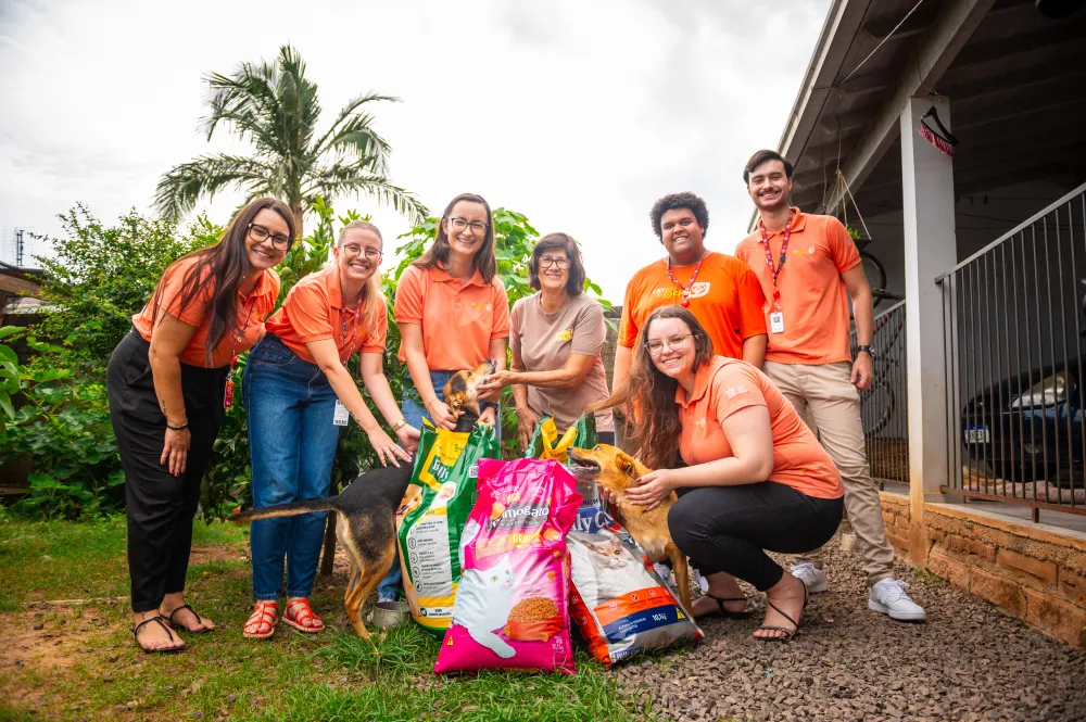CBT do Bem faz a entrega de 162,3 quilos de ração para ONGs